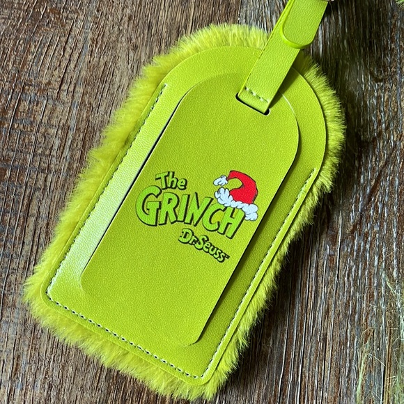Grinch Luggage Tag & Passport Cover - Picture 3 of 8